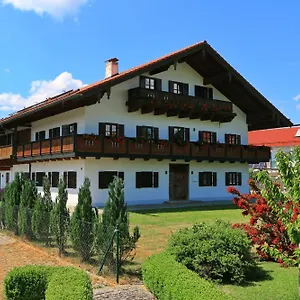 Am Simssee Mit Alpenblick, Gutshof Alpenblick Stephanskirchen