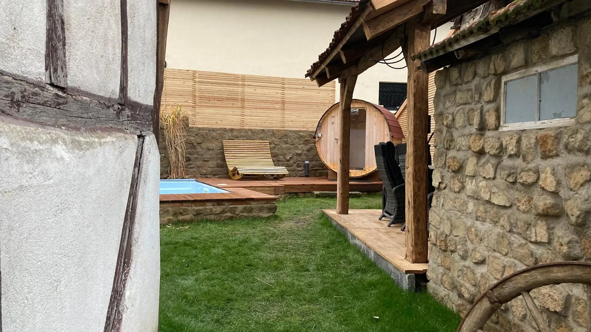Ferienhaus Hassgautor Aidhausen 0*,